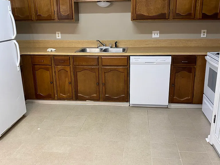 212 Briarcliff Dr — Photo 9