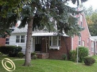 10004 Ruth Ave, Allen Park, MI 48101