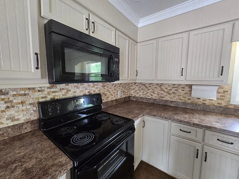 4665 Peace Rd — Photo 14