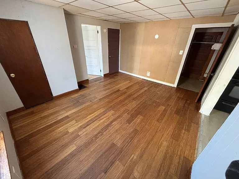 42 Spruce St #6 — Photo 5