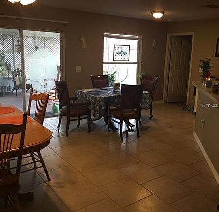 5th image of 2416 Vespero St
