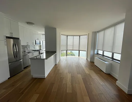 Rented by Battery Park Realty | media 18