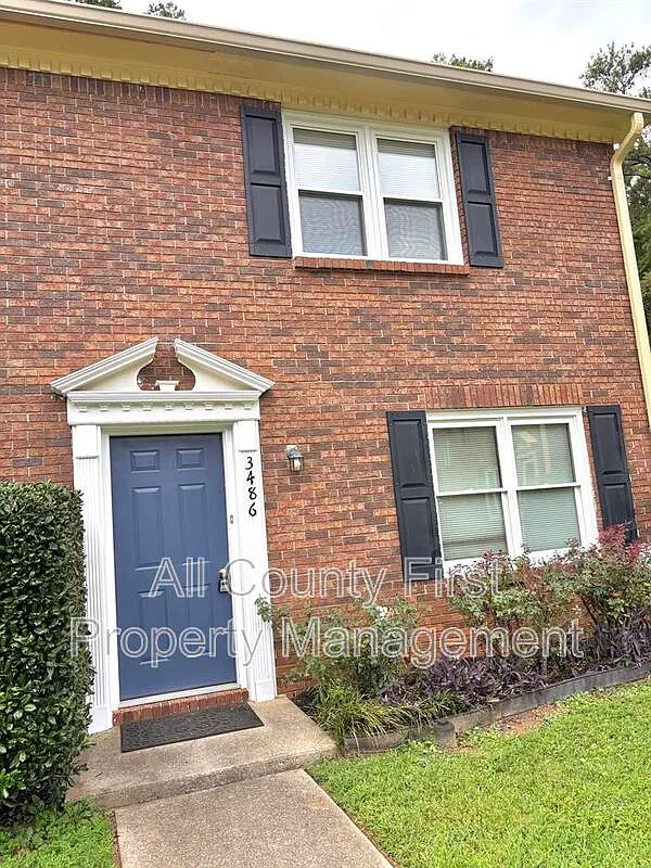 2 bed, 2.5 bath, 1296 sqft, $1,500 — Photo 2