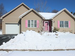 Fennwyck Estates, Newington, CT 06111