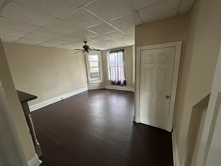 301 Duquesne Ave #1 — Photo 4