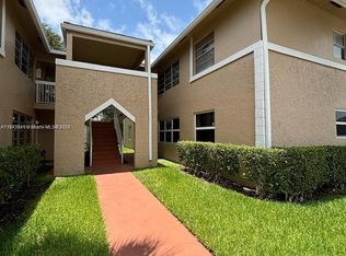 824 Twin Lakes Dr #18-F, Coral Springs, FL 33071