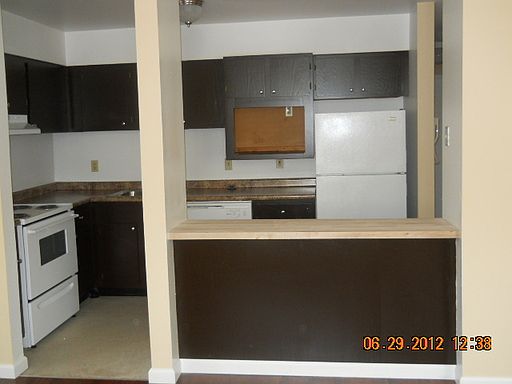 1st image of 5321 Savoy Ct APT 101