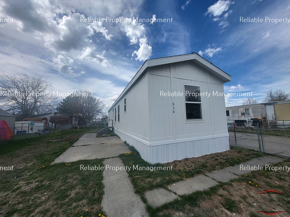 1st image of 850 N Eden Dr