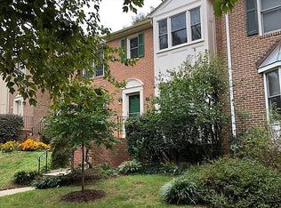25 N Oakland St, Arlington, VA 22203