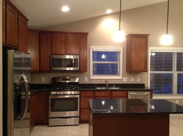 4029 127th Trl W, Savage, MN 55378