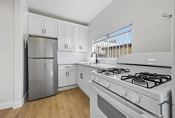 4416 Wall St #3 — Photo 5