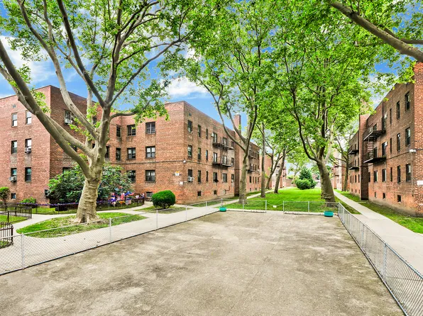 8867 Bay 16th Street image 15 of 17