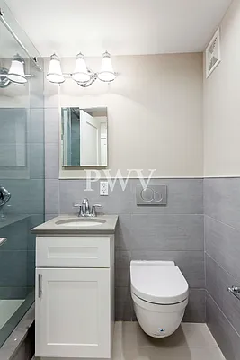 Rented by PWV Acquisitions | media 22