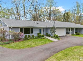 64 Mimosa Ct, Ridgefield, CT 06877