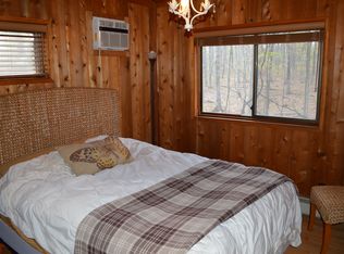 253 Mountaintop Rd, Lackawaxen, PA 18435