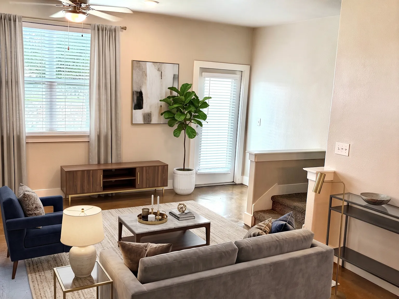 2 bed, 2.5 bath, 1220 sqft, $1,490 — Photo 2