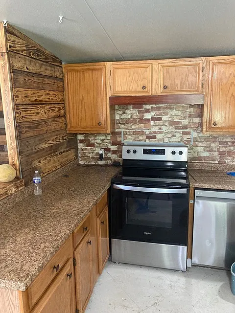 4 bed, 1216 sqft, $1,250 — Photo 3