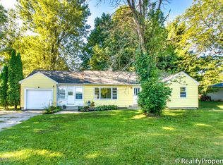 850 Ten Mile Rd NW, Sparta, MI 49345