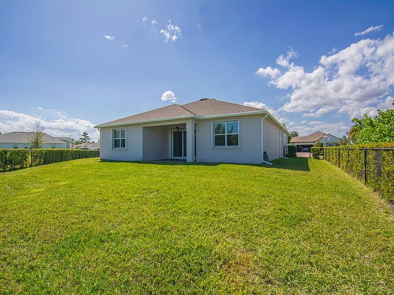 5982 Sequoia Cir — Photo 24