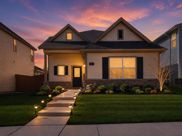 4021 Aurora Ln, Heartland, TX 75126