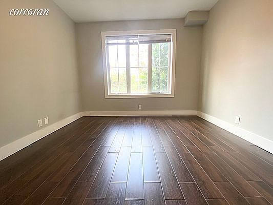 4th image of 326 Bond St #3F