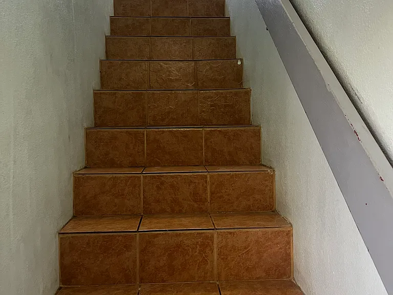 1935 Kalihi St #A — Photo 12