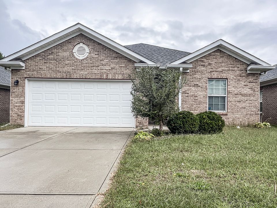 1st image of 834 Baden Manor Dr