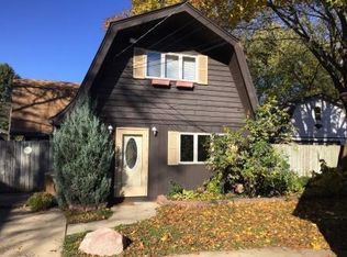 666 Congdon Ave, Elgin, IL 60120