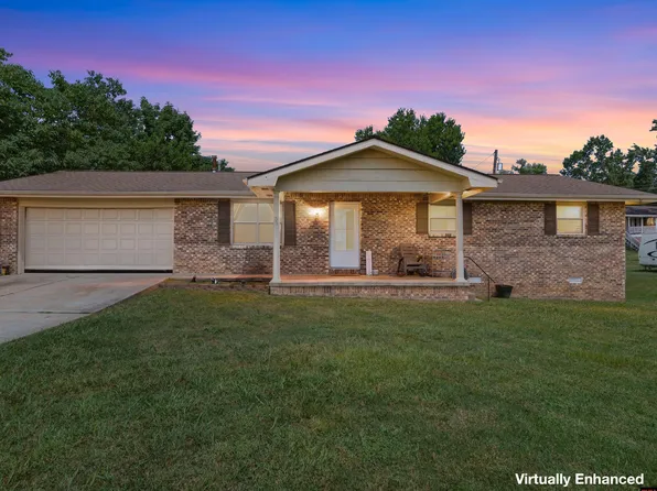 531 Spring St, Mountain Home, AR 72653