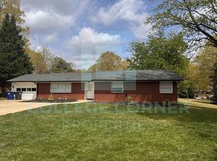1457 Brookwood Dr, Winston Salem, NC 27106