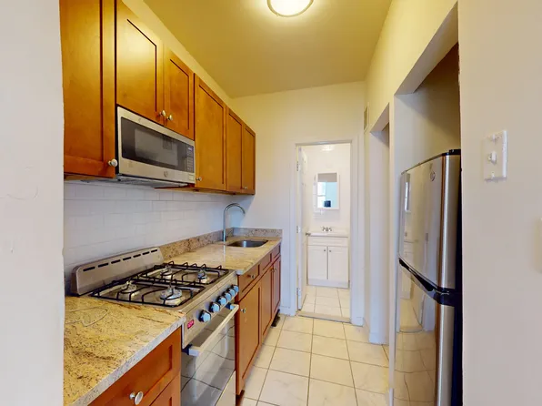 692 9th Avenue image 4 of 6