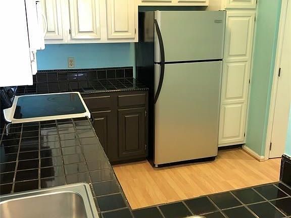 4th image of 2213 S Braeswood Blvd APT 12D