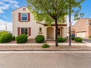 2258 S Buckaroo Trl, Gilbert, AZ 85295