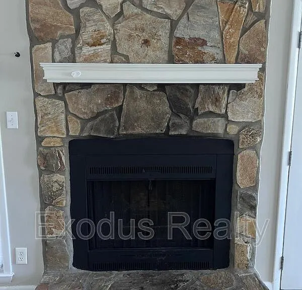 157 Maranatha Cir — Photo 1