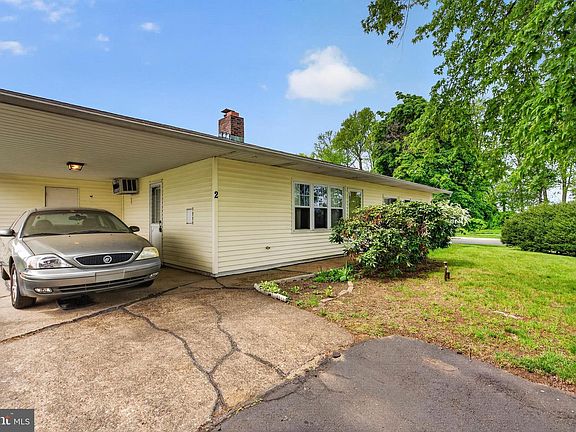 4th image of 2 Silver Birch Ln