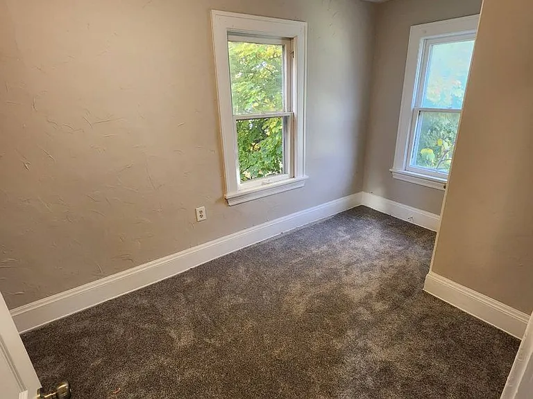13611 Chapelside Ave — Photo 15