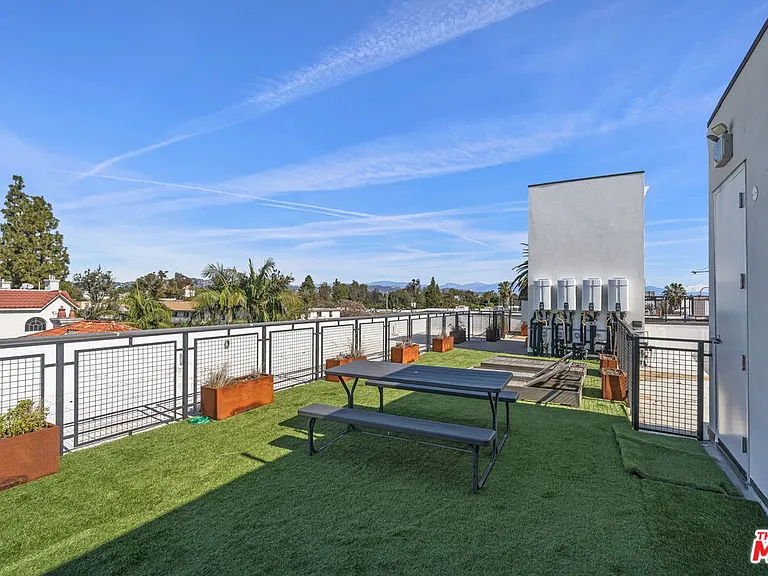 3755 S Canfield Ave #202 — Photo 36