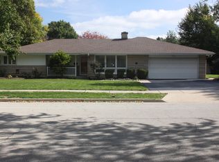 502 Palladium Dr E, Joliet, IL