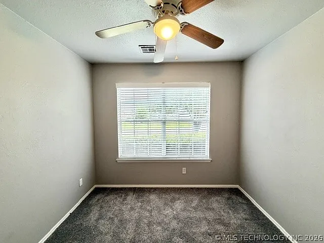 312 W Sycamore St — Photo 10