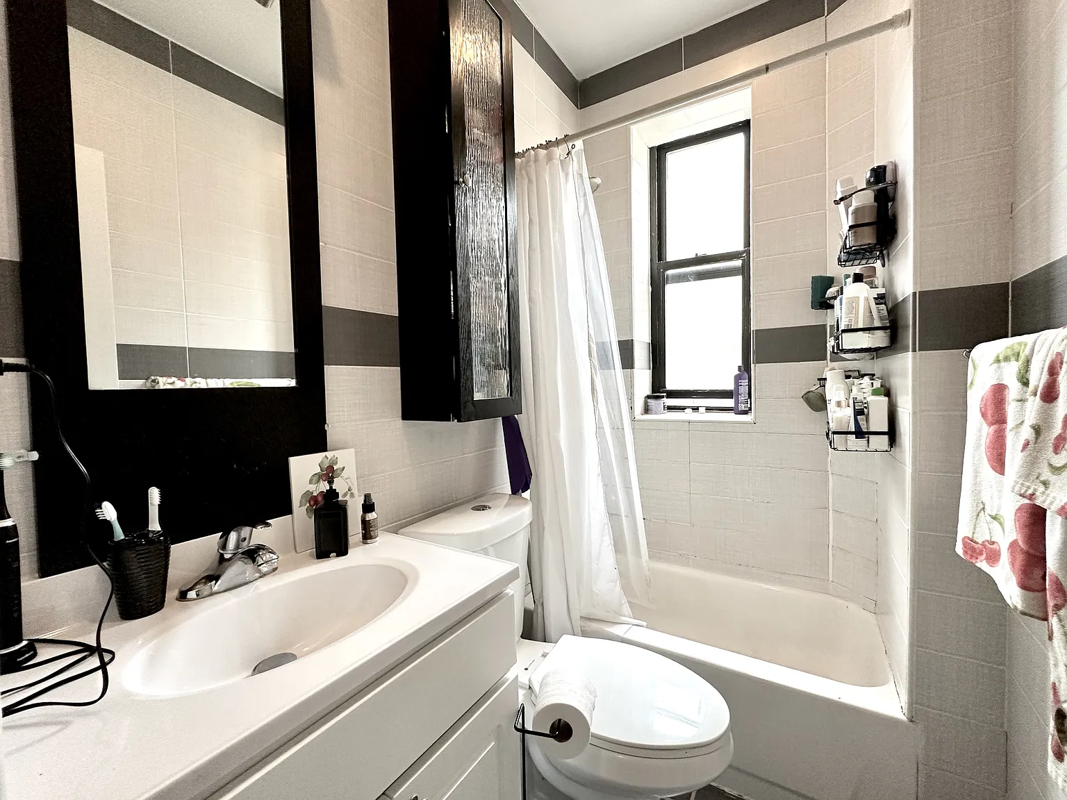 508 West 136th Street — Photo 2