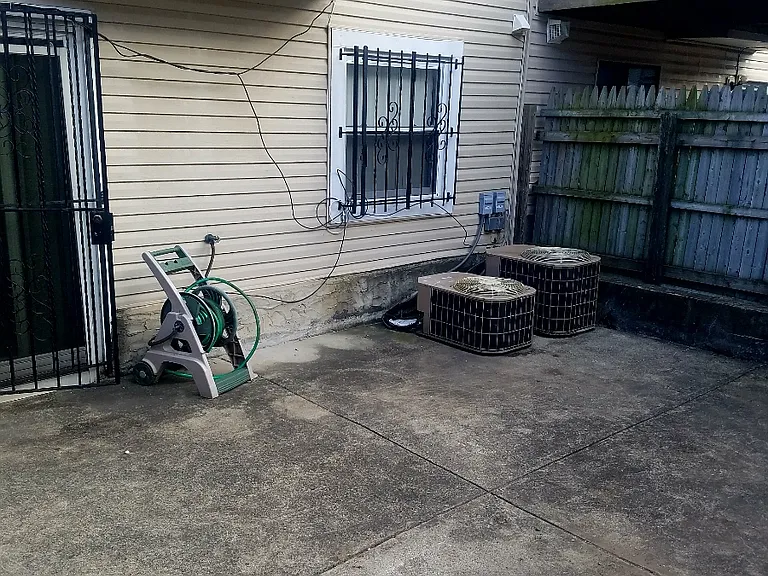 57 Richard Ln — Photo 2