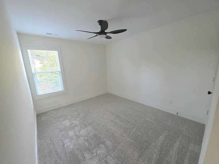 1040 Stamper Rd #A — Photo 14