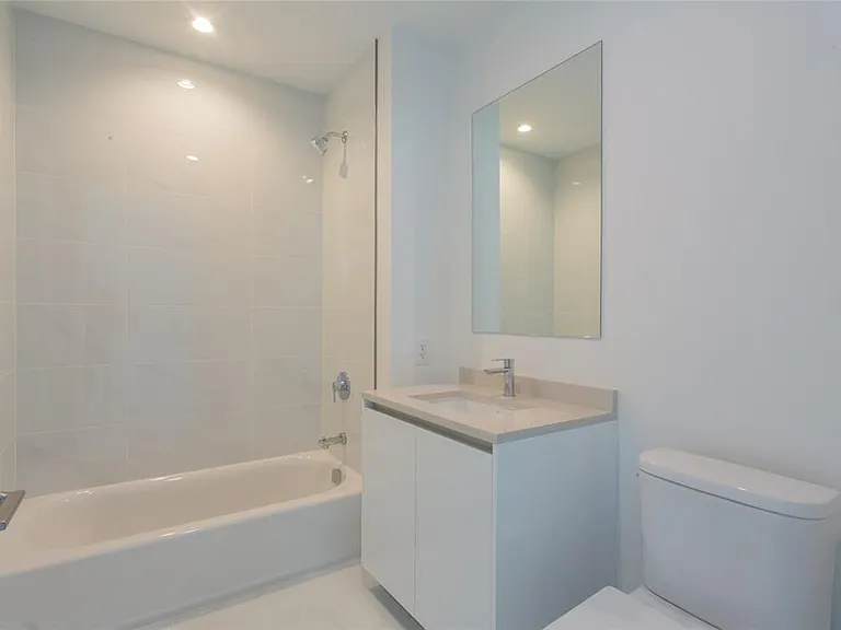 400 Central Ave #2601 — Photo 26