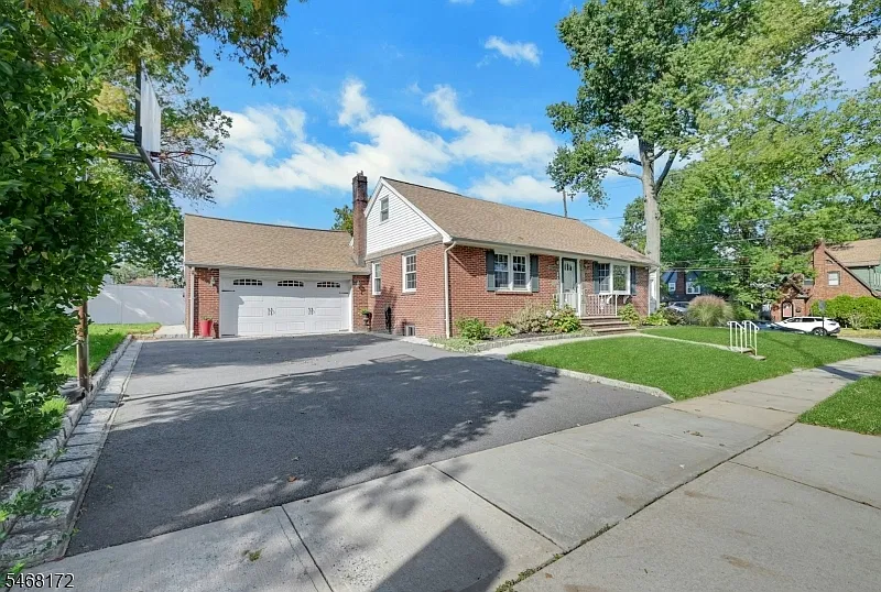3 bed, 3.0 bath, $4,000 — Photo 1