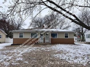 3995 Groveland Ave SW, Wyoming, MI 49519
