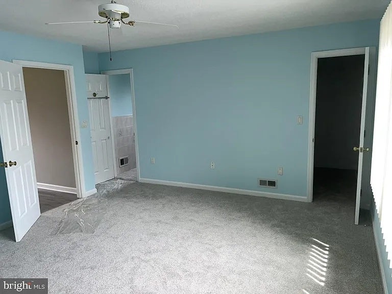 11 Reese Ave — Photo 9