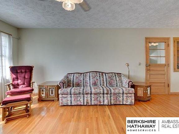 5th image of 7924 Nina St