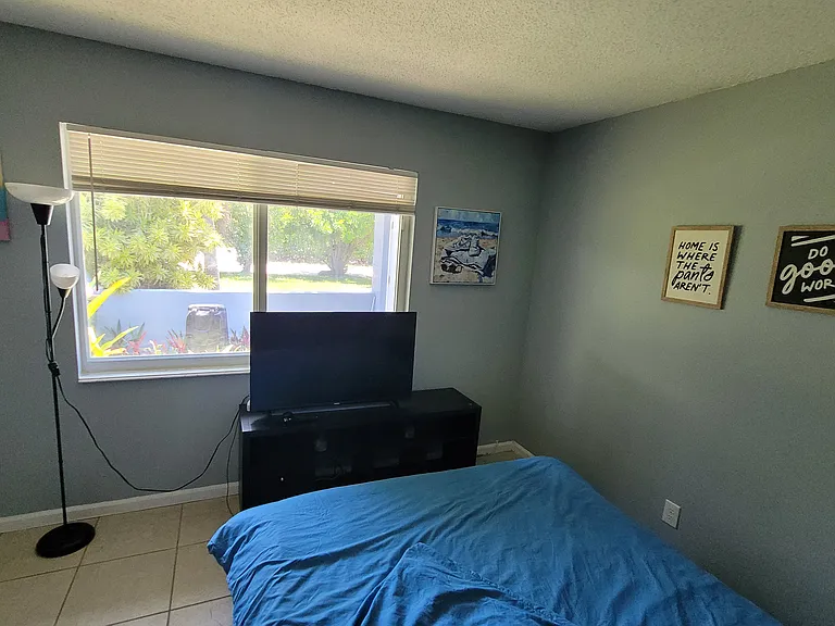 8847 Sunset Dr — Photo 14