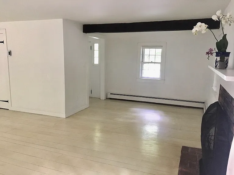 153 Spring St — Photo 16