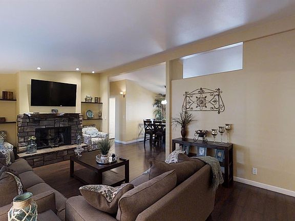 4th image of 80000 Avenue 48 Spc 277